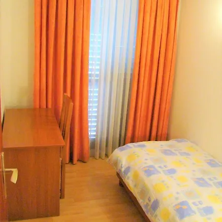Lavica Apartment