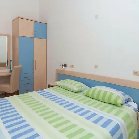 Lavica Apartment